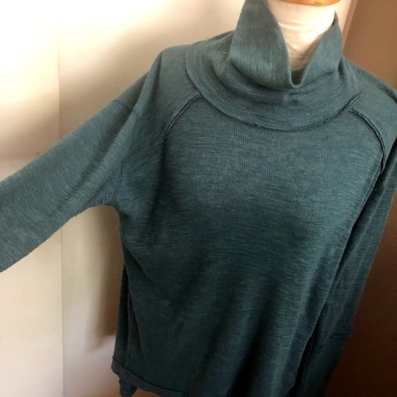 Free People turquoise knit top - Picture 1 of 4